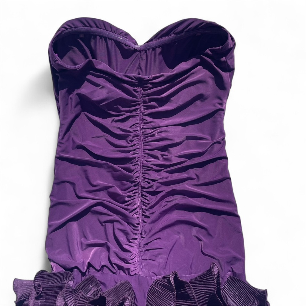 NWT Y2K Goddess London Strapless Ruched Purple Ruffle Bottom Fairycore Dress M - Picture 4 of 8
